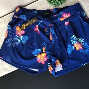 Like an Angel floral tie shorts